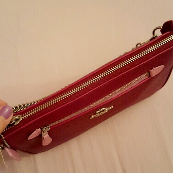 Coach Wristlet - Picture 3 of 4